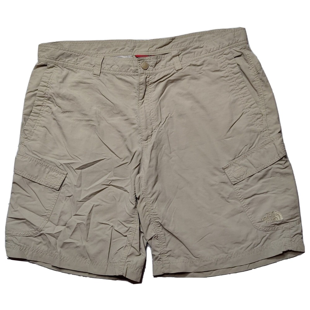 NORTH FACE Men Size 40 Khaki Nylon Hiking 9" Cargo Shorts